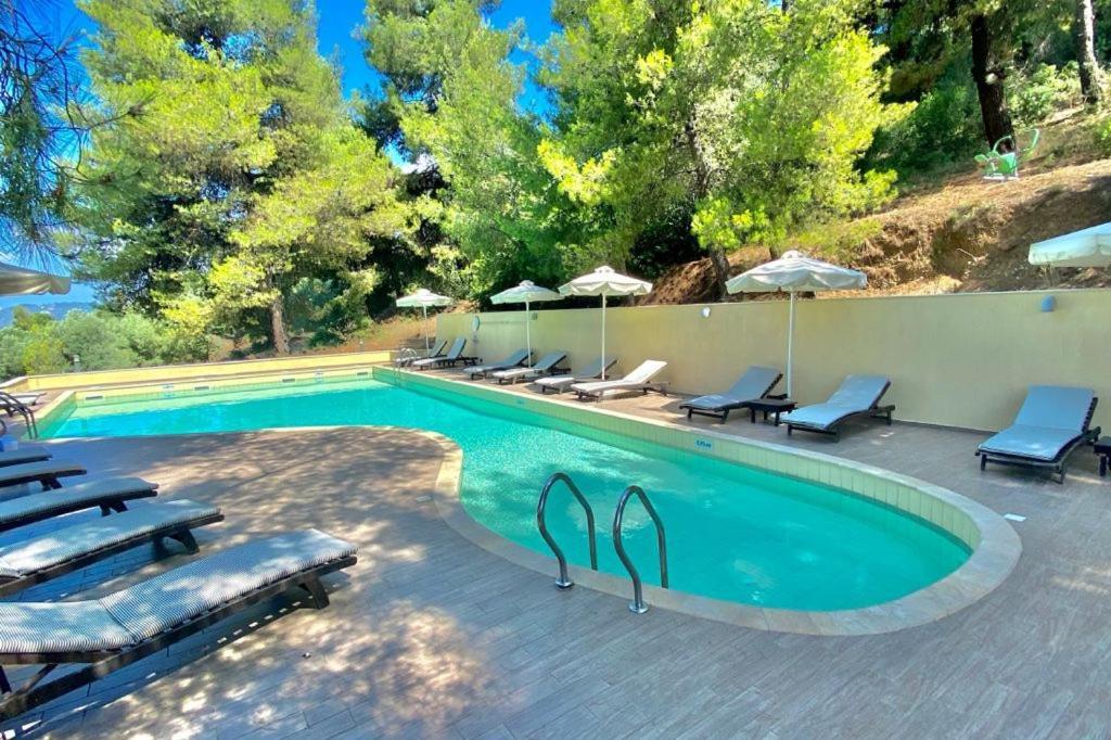 Greek Pride Cronwell Rahoni Hotel (Adults Only) Nea Skioni Exteriör bild